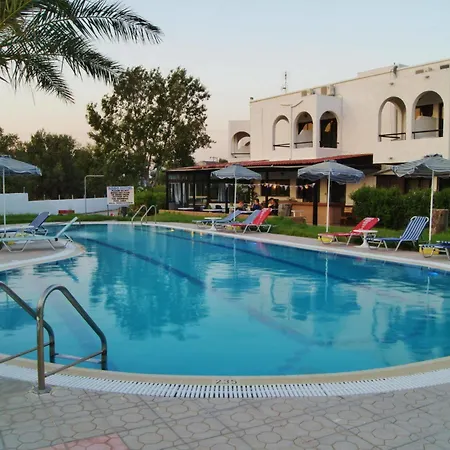 מלון Argo (adults Only) 2*