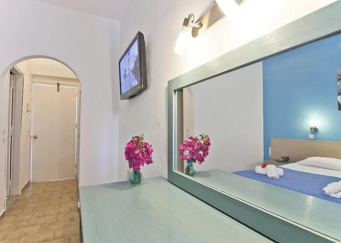 Argo Hotel (Adults Only) 2*